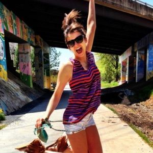 Meet your Posher, Phoebe